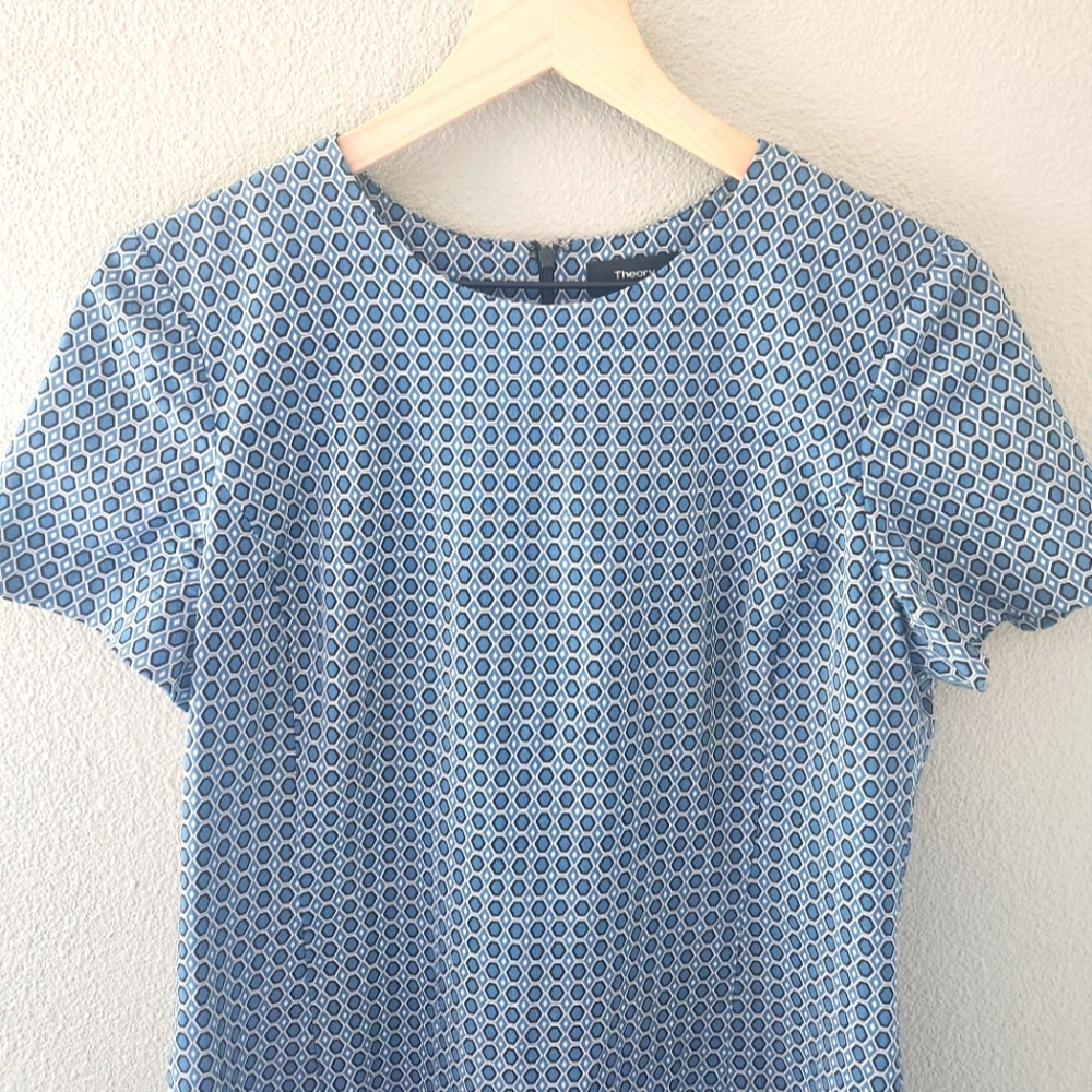Theory Blue Patterned Shift Dress - Picture 9 of 11